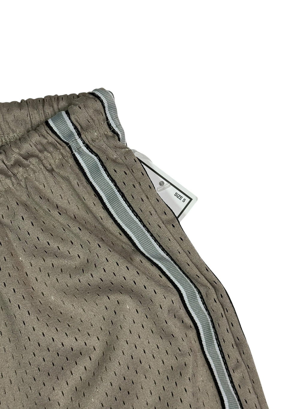 Water-Repellent Athletic Running Shorts – Taupe Beige