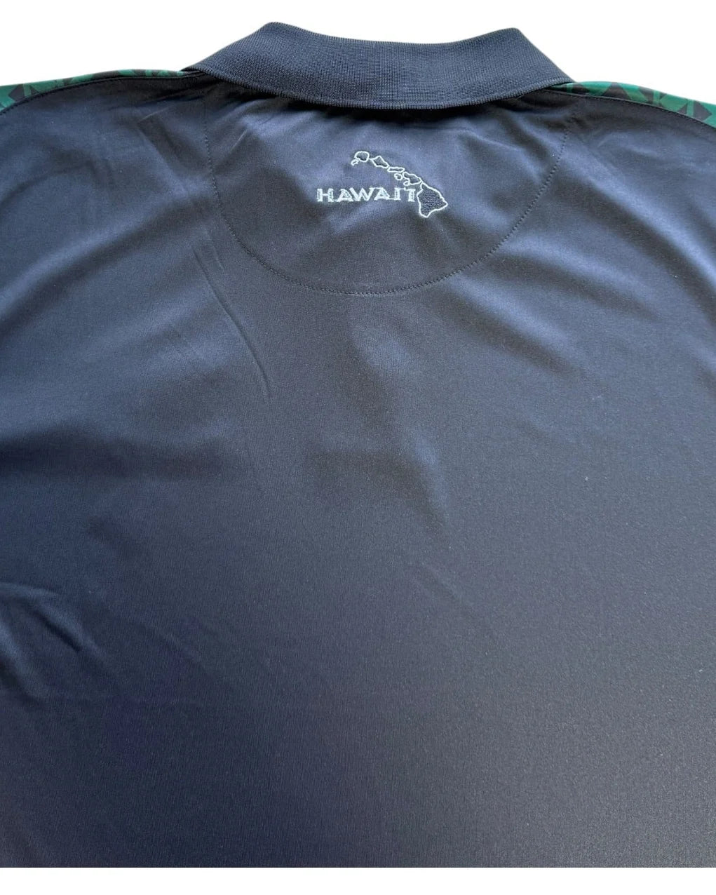 Happy Shirts University of Hawaii Rainbow Warriors Polo Men's XL Black Green NWT