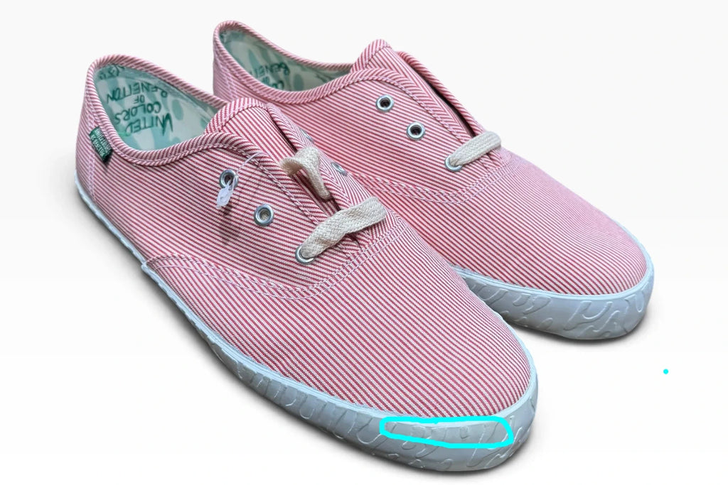 United Colors of Benetton Women’s EU38 US7 Red White Striped Canvas Sneakers - New with Flaw - Image 3