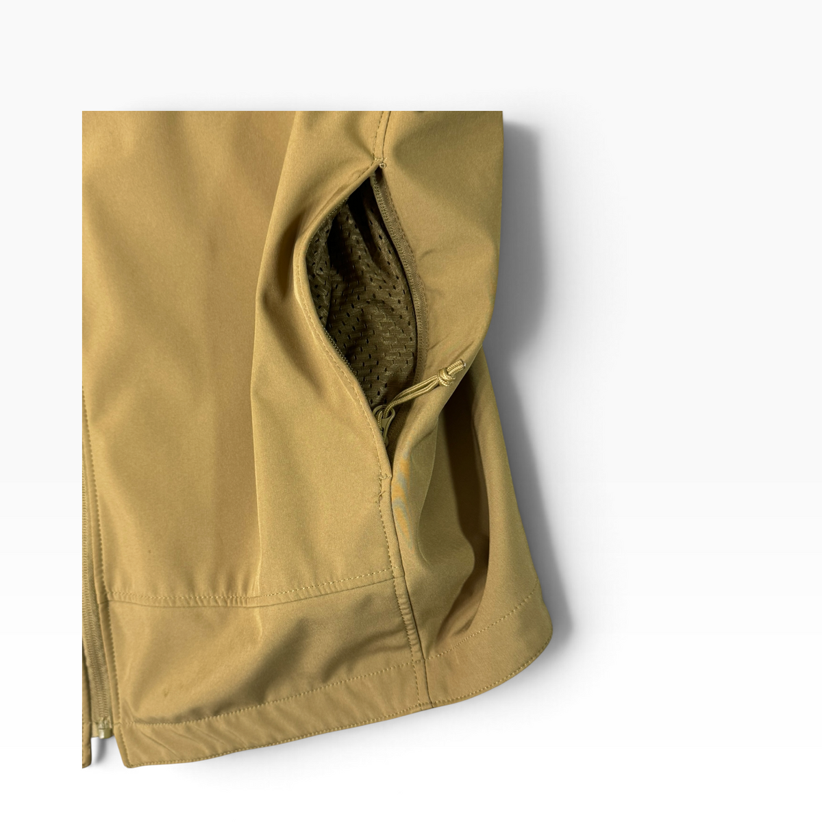 Rothco Tan Tactical Softshell Zip Jacket XL - Pre-owned