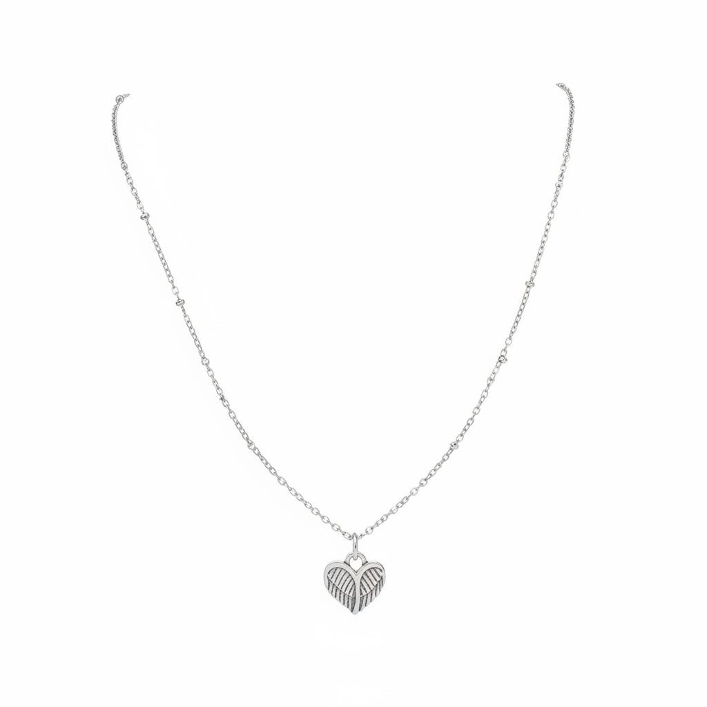 Heart charm necklace